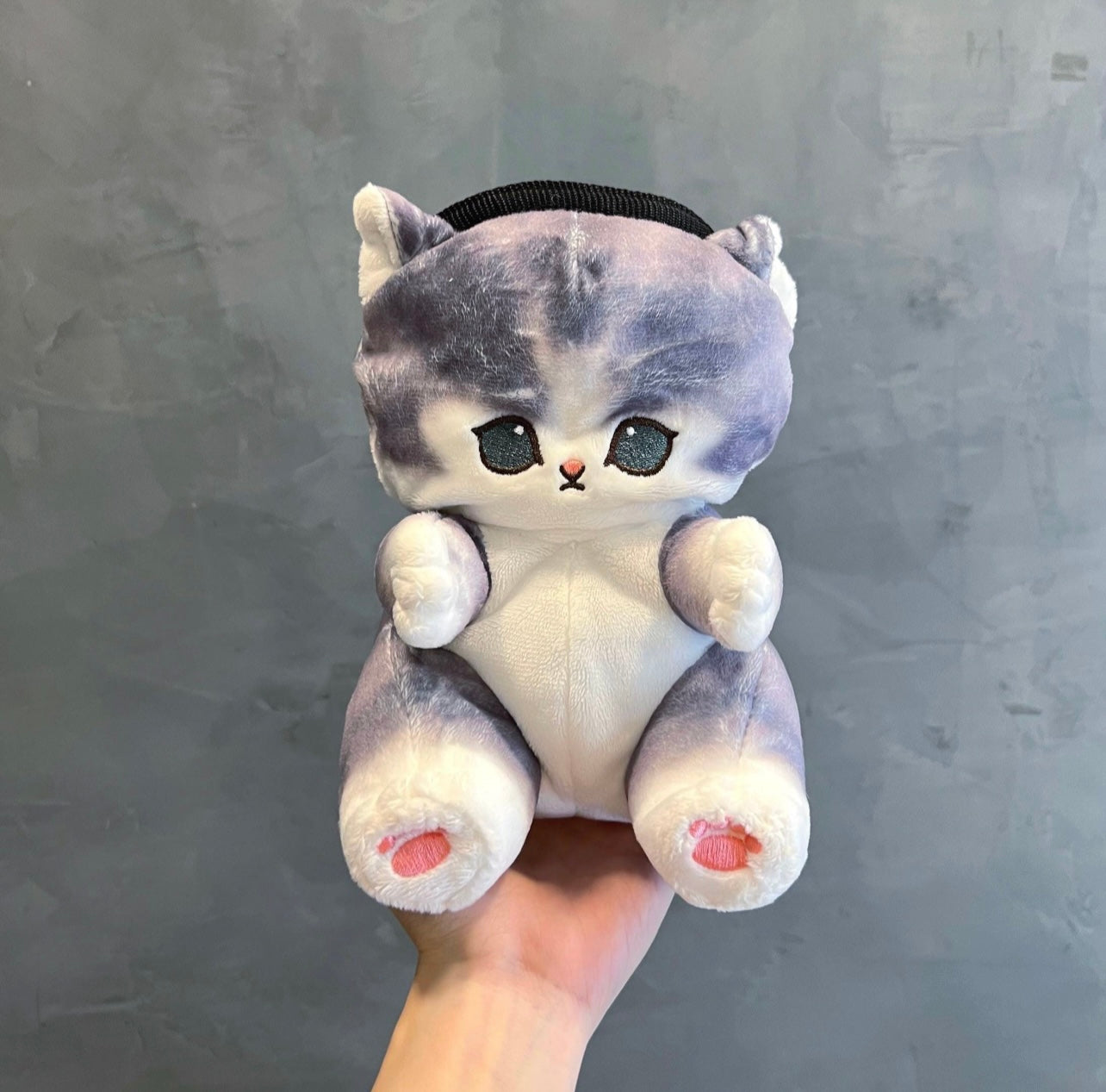 Toasted Grey Cat chalk bag