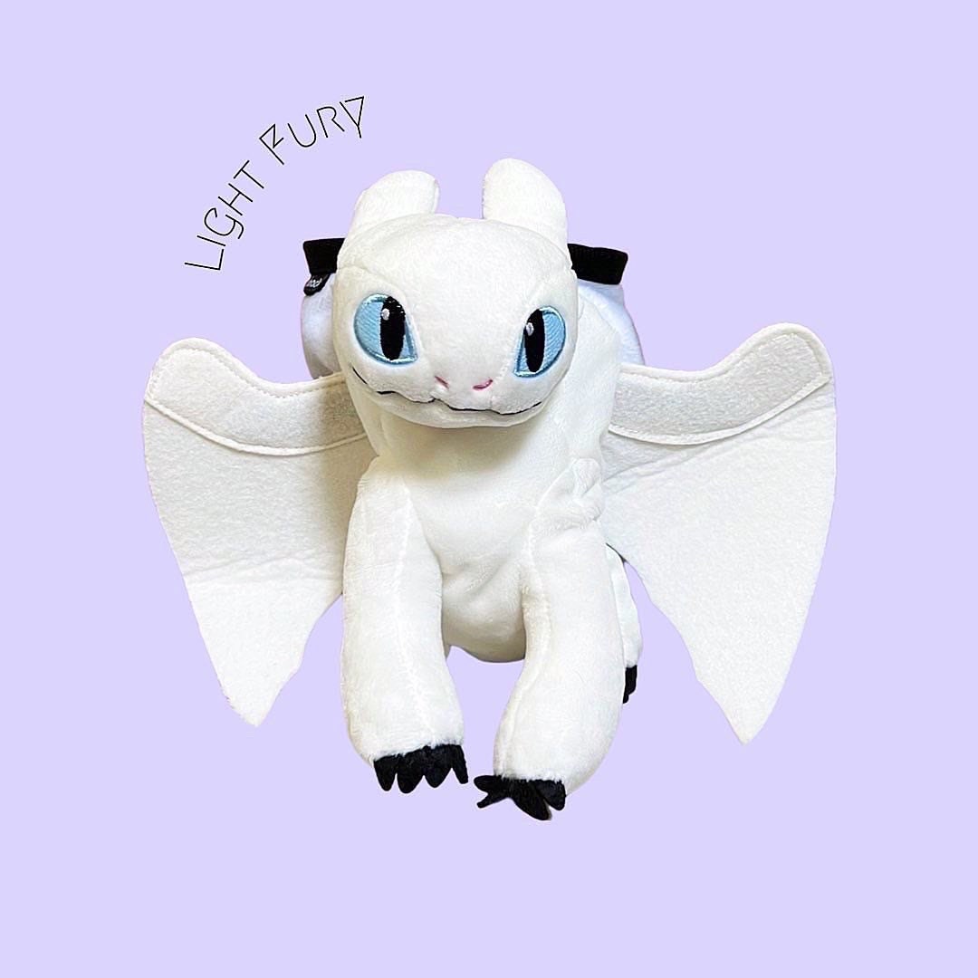 AA Light Fury Dragon chalk bag
