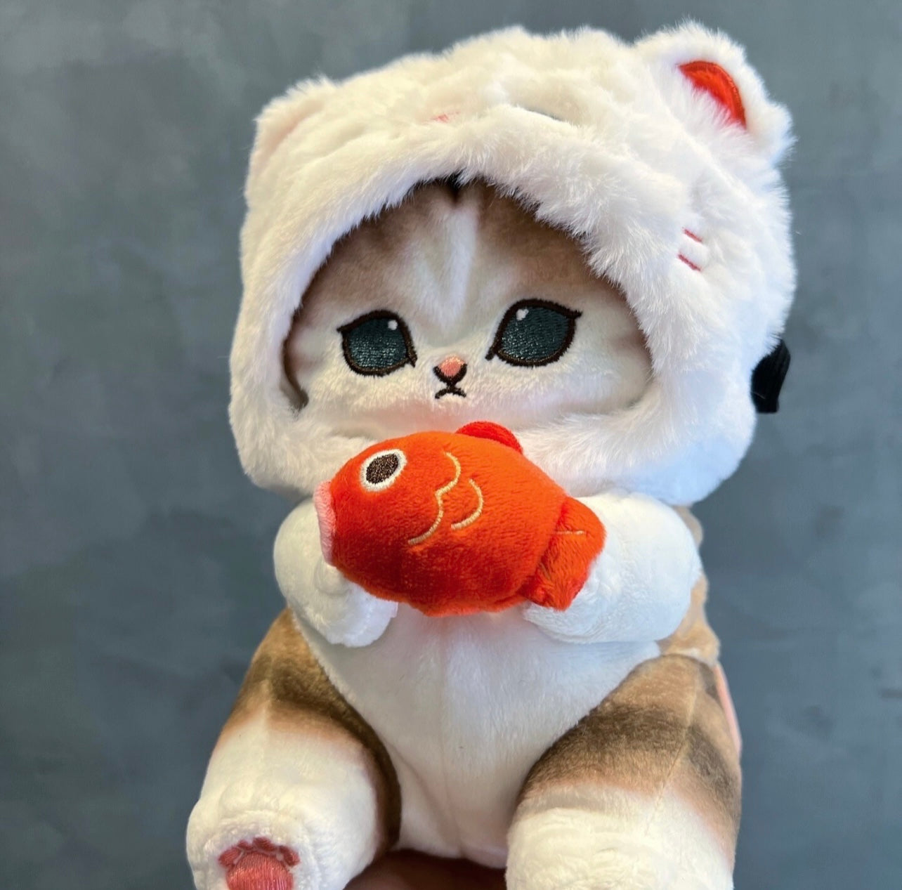 Polar Bear Kitten chalk bag