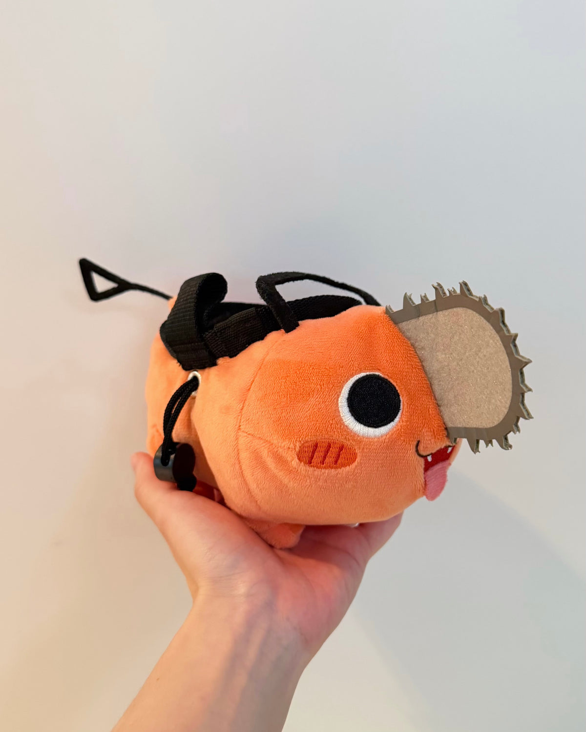 Mini Pochita chalk bag