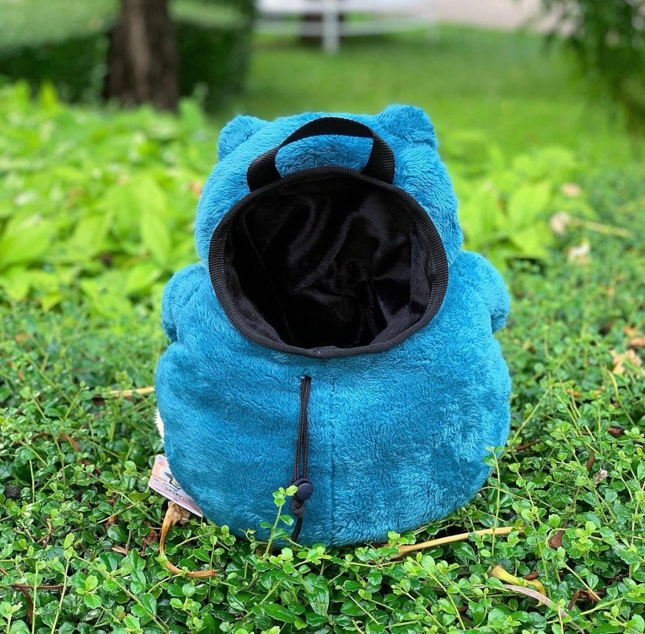 Fluffy Snorlax bouldering bag