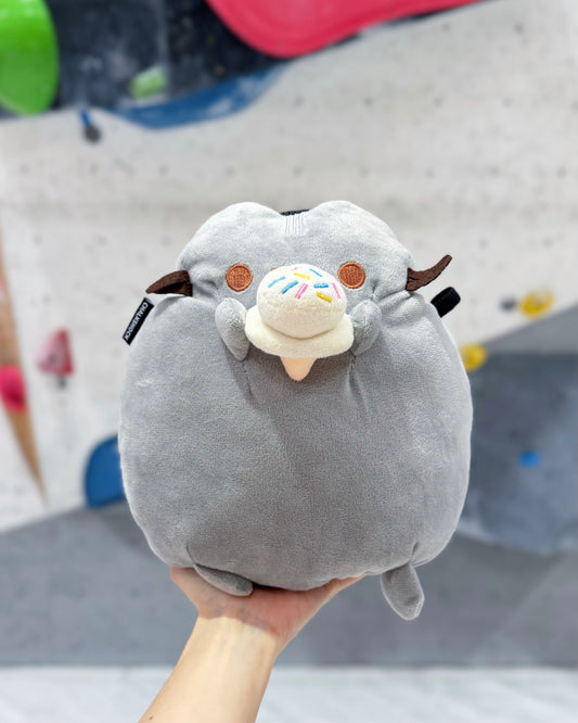 Ice cream Pusheen chalk bag