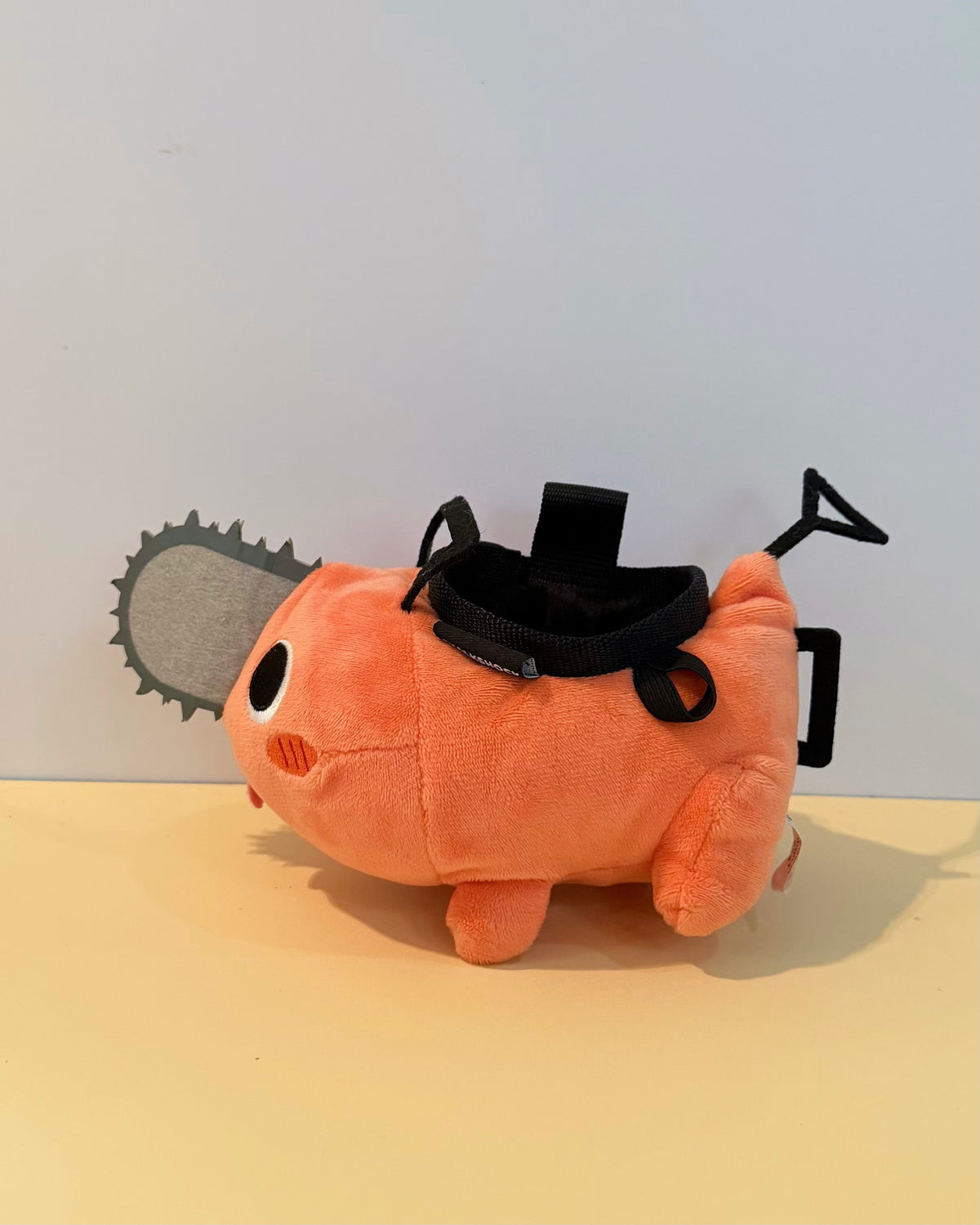 Mini Pochita chalk bag