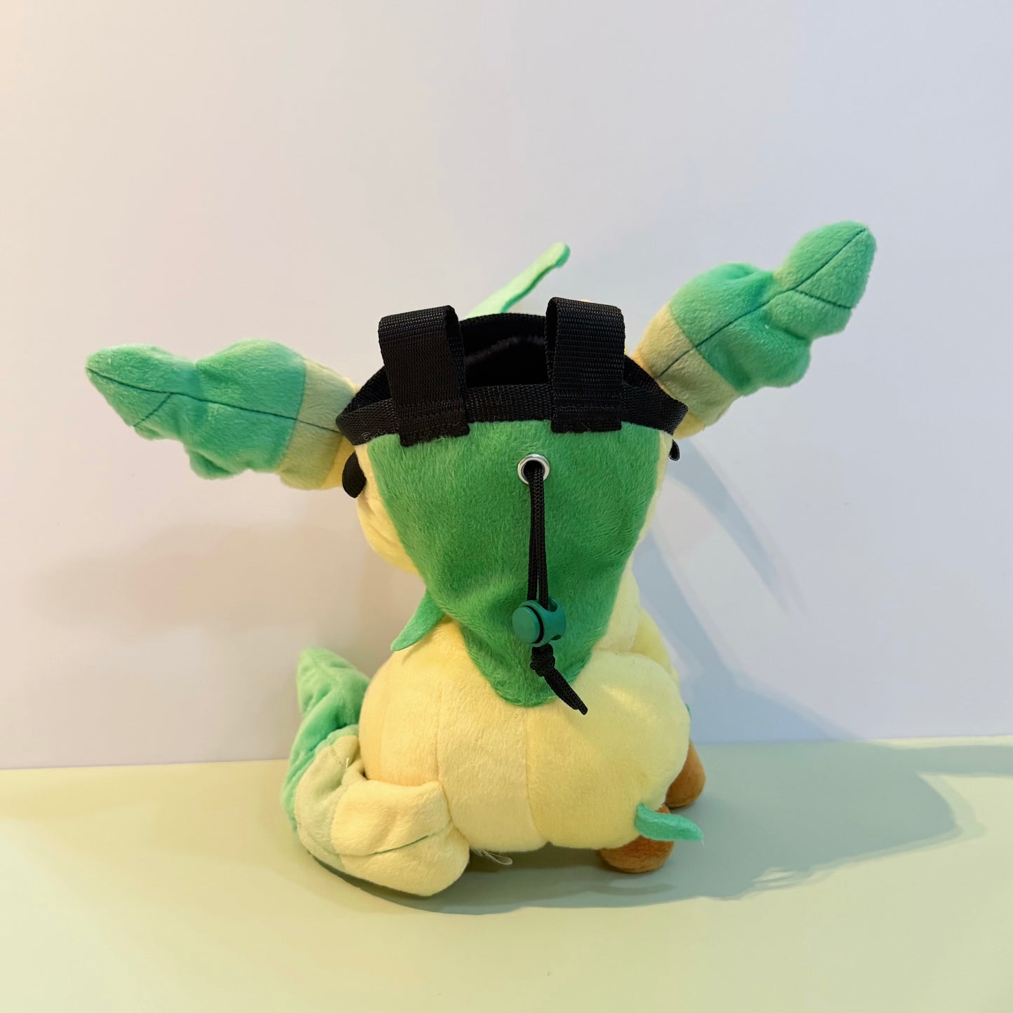 Leafeon chalk bag