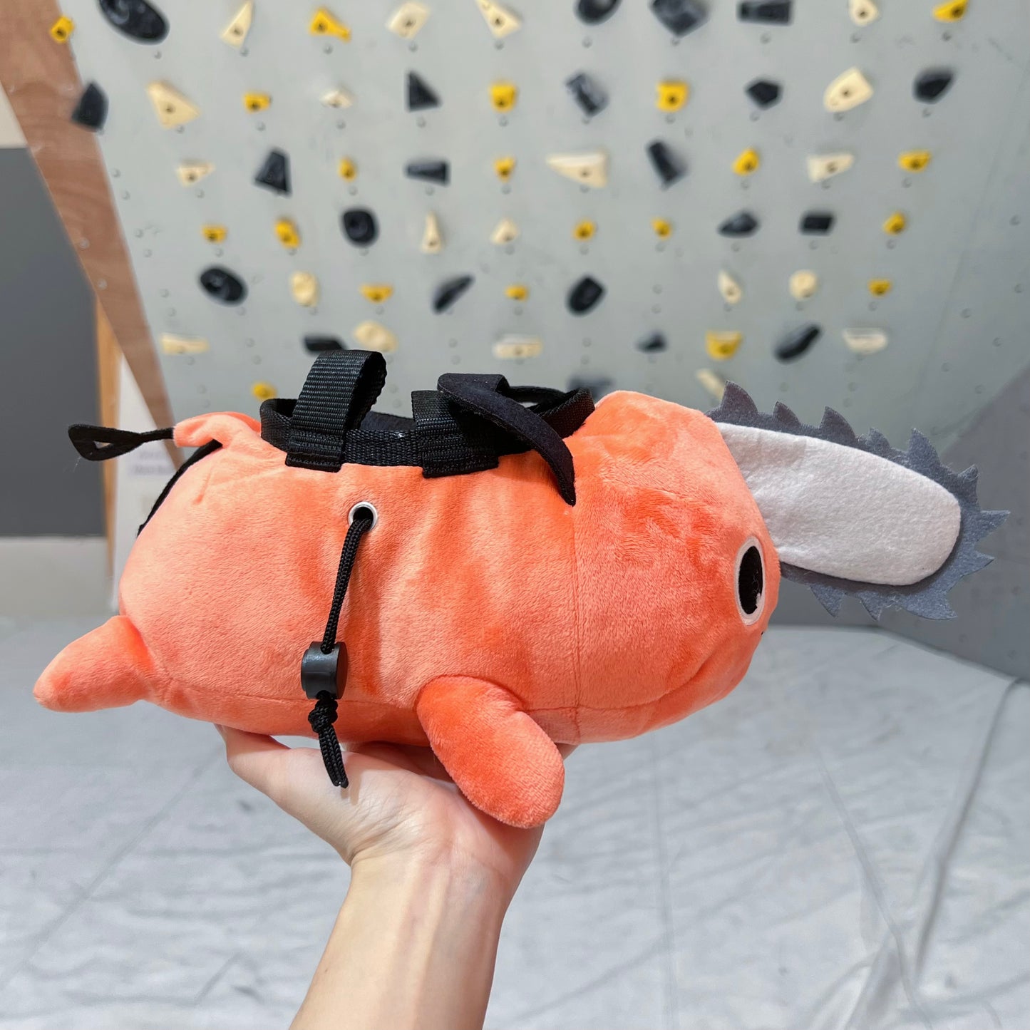 Pochita chalk bag